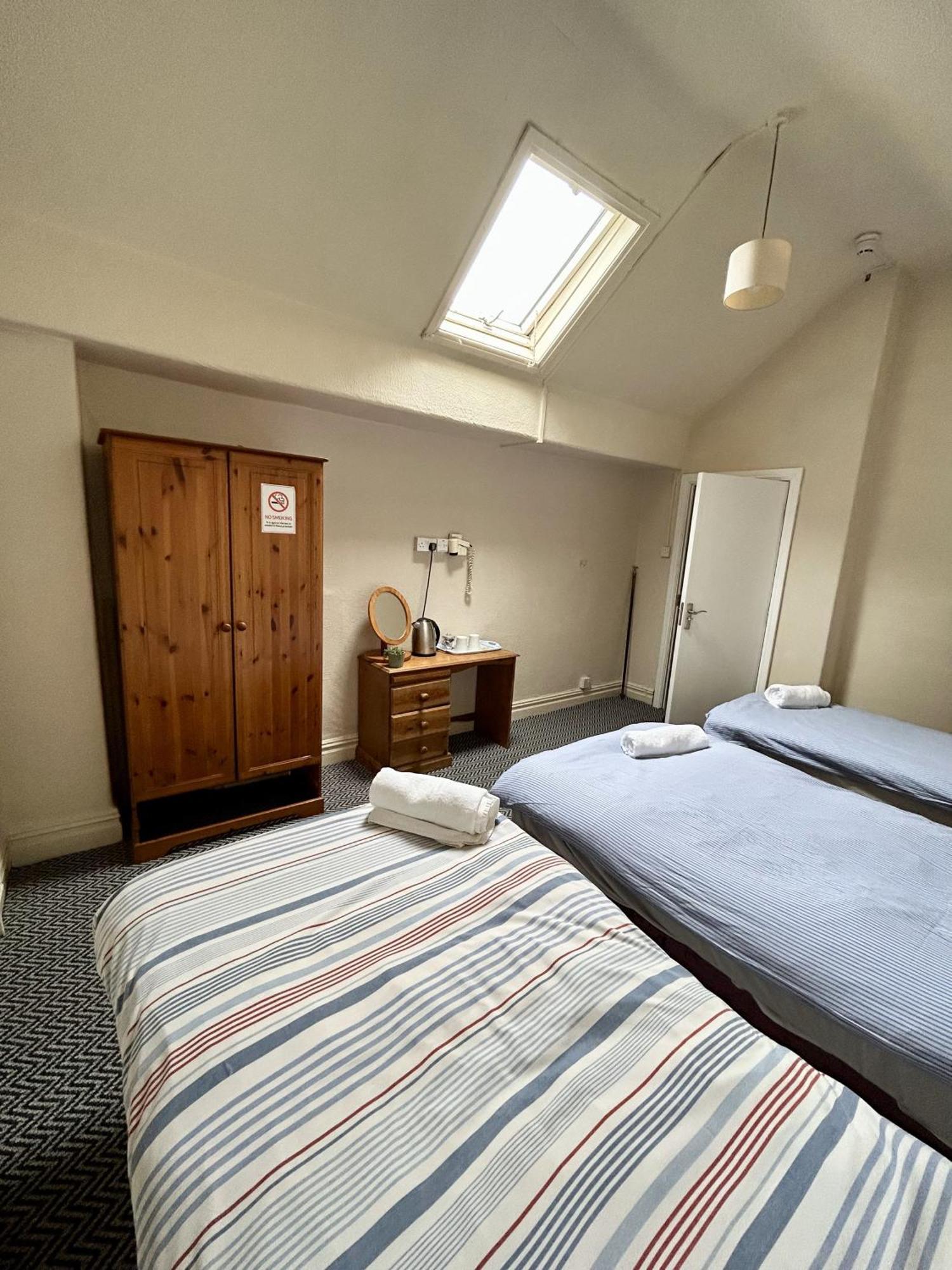 The Egerton Arms Hotel Salford Salford  Ngoại thất bức ảnh